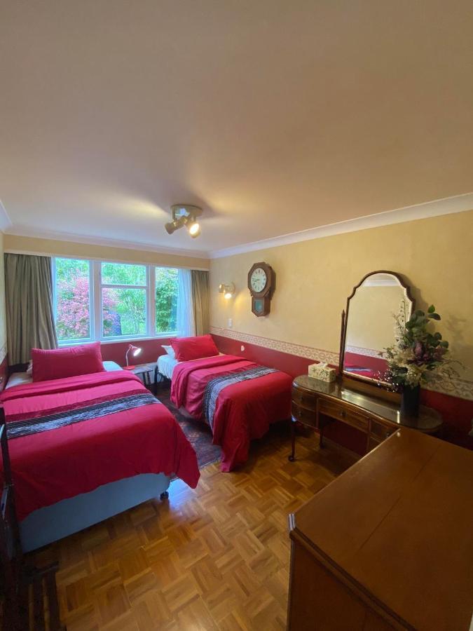 Twin Totara Cottage Upper Hutt Dış mekan fotoğraf
